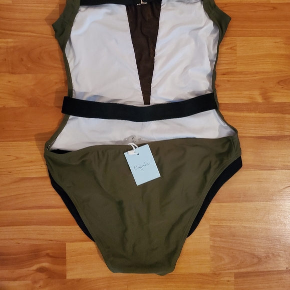 Cupshe One Piece Swimsuit NWT - Picture 5 of 5